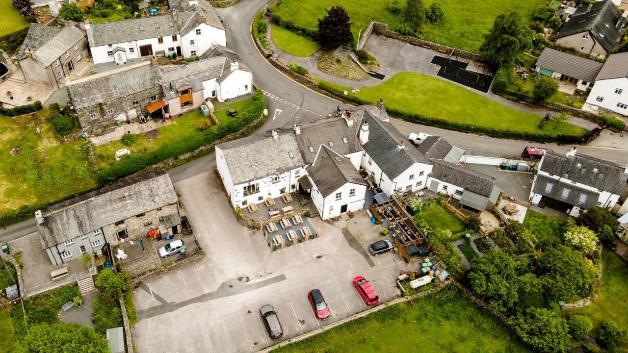 White Hart Inn Bouth Экстерьер фото